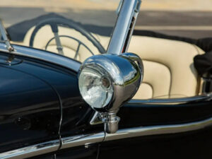 Design faro lato guida Horch 855 Special Roadster 1939